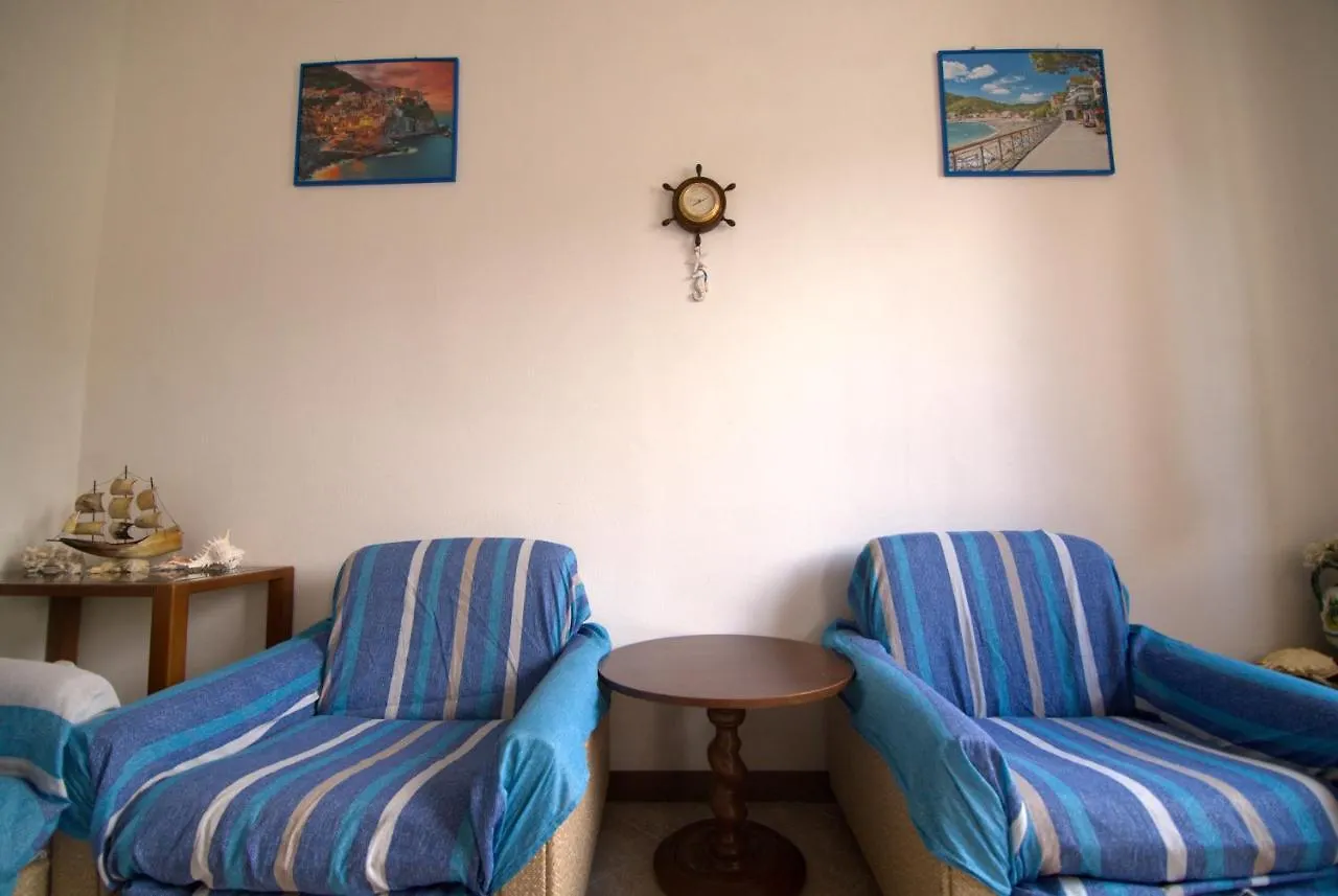 Noemi Apartment 5 Lands Paradise Levanto